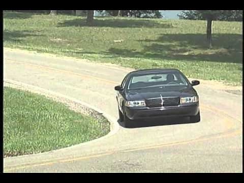 Ford Crown Victoria 2003