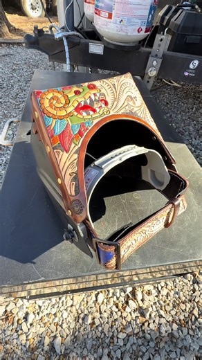 Fresh off the bench with the reversible snake skin headband!🔥🐍🥶#welding #fyp #bluecollar #pipewelder #combowelder