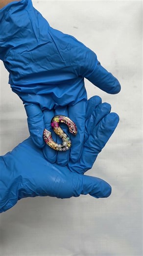 Custom Resin Letter Keychains – S & H ✨ | Personalized Gift Idea 💝. #shorts #fyp #viral #trending