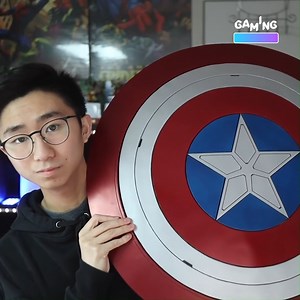 It's hard to believe that this shield is made out of cardboard 😱 | GAMINGbible