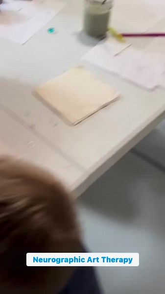 Neurographic art therapy for all ages. Neurographic Art Therapy is a creative and therapeutic technique that combines art and mindfulness. It involves drawing freeform lines and shapes to explore your emotions and reduce stress. Give it a try to unlock your creativity and relax your mind with us!🎨✨ #N#NeurographicArtA#ArtTherapyM#Mindfulness