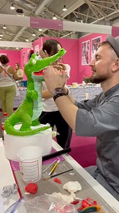 9.3K views · 407 reactions | The story of a crocodile  #cakeart #cakedesign #cake #art #sugarpaste #fondant #cakeshow #cakesofinstagram | Dionis Iarovoi | Facebook