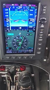 9.7K views · 167 reactions | *** ACTIVANDO PILOTO AUTOMÁTICO *** Nuestro iFly Chief Flight Instructor Capt. Bernard Woolrich & nuestra iFly Graduate Capt. Gabriela nos enseñan cómo armar el Director de Vuelo y Piloto Automático para realizar un cambio de rumbo en nuestros Pipistrel Virus SW 121 de iFLY. ✈️驪 www.ifly.com.mx / info@ifly.com.mx / 999-9201318 | iFly | Facebook