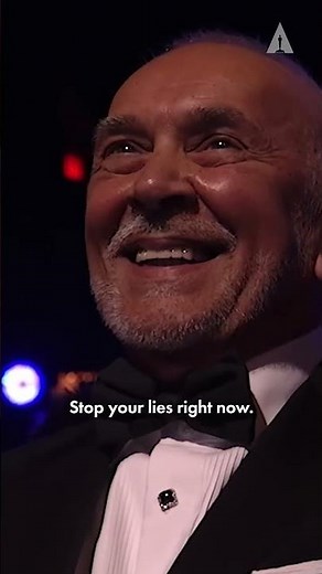 Hugh Jackman & Anne Hathaway Sing a Duet at the Oscars