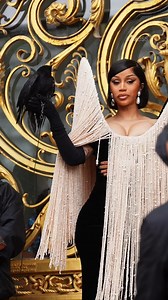 #CardiB is having the time of her life at #ParisFashionWeek 😂 | Access