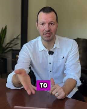 LinkedIn Lunatics - Recruiter Reaction 1/3 #digitalmarketing #chatgpt #ai #recruiting #linkedin