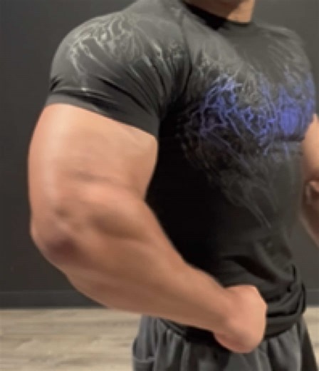 Need to get bigger ! @Breathedivinity code sikkunt #gym | gym