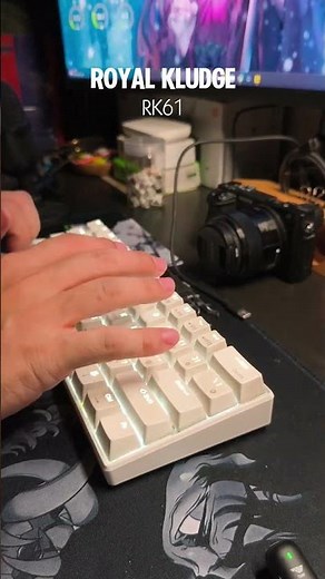 Royal Kludge RK61 is small but incredible