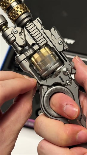 The new version of revolver edc is so cool!#model #edc #toys