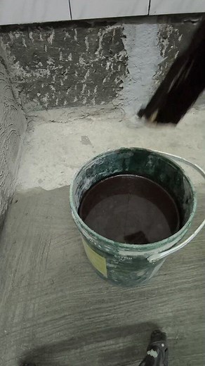 Ganito ang tamang paraan ng pag waterproofing #waterproofing #liquid #asphalt #fblifestyle #highlights | Kwento ni panot