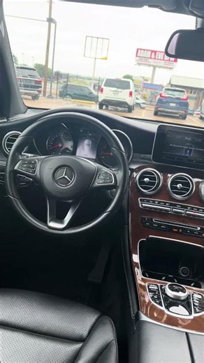 P2380 2018 Mercedes GLC300 061886