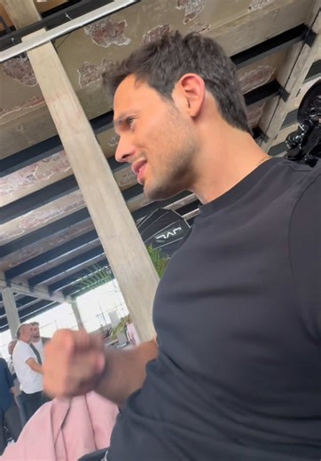 Emmanuel Palomares en Los Hilos del Pasado: Capítulo Final