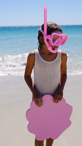 Build confidence and explore the sea floor with SUNNYLiFE🐠💦 • • • Kids Kickboard | Melody the Mermaid Pink Kids Snorkel Set Medium | Summer Sherbet Pink | Sunnylife
