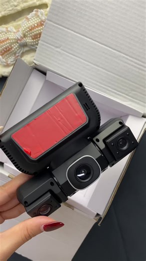 Comprehensive Dash Cam with Full Coverage and No Blind Spots