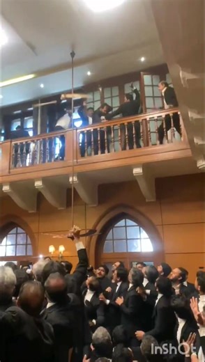 خاتون وکیل پر تشدد کرنے والے وکیل کو پروفیشنل گروپ کی جانب سے بدلہ لیا گیا۔ | DPN TV