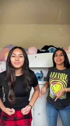 THEYRE SO PRETTYY🤭💕@Addy @Sophia Lopez🌺🇲🇽 #orazeedits