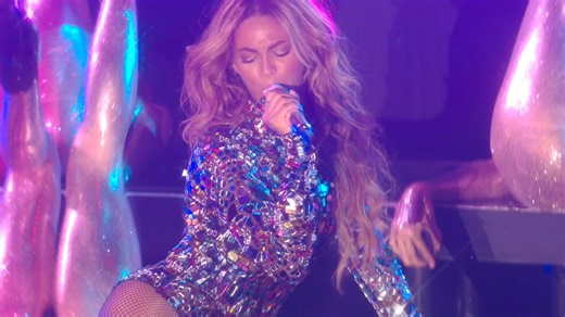 2.8K reactions · 773 shares | Beyoncé - MTV VMA 2014 #Beyoncé  #BeyhiveMx #BeyonceMusic #QueenB #IAMYOURS #FlawsAndAll #BeyonceNation #Spirit 女 #BowDownBitches #Apeshit #Royalty #DrunkInLove #CrazyInLove #EverythingIsLove #LoveIsLove #GodIsAWoman #Lemonde  #Beychella #Beyhive  #MrsCarter #Yonce  #SexYonce #Flawless #TheCarters ️‍ #ILoveYouLikeXO #ILoveYouBeyonce  | Beyhive MX | Facebook
