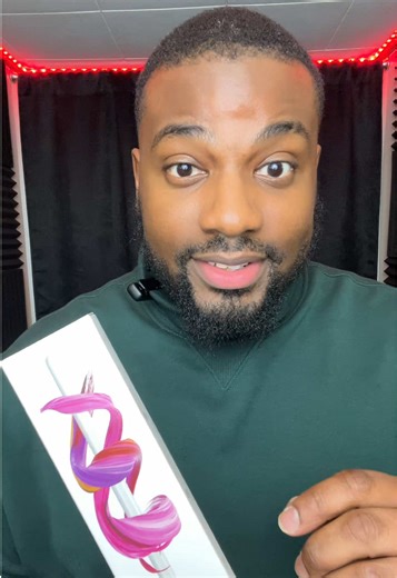 Write, draw, and scroll like a pro ✍️⚡ This fast-charging stylus is compatible with multiple iPad models and features palm rejection and tilt sensitivity for smooth, natural control. Ideal for students, creators, and everyday iPad users. #TikTokShop #iPadAccessories #StylusPen #TechFinds #holidayhaul