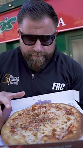 2.3M views · 20K reactions | The £2.85 Pizza!  Gizmo's Pizzeria and Takeaway | Food Review Club | Facebook