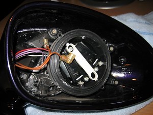 Aussenspiegel am 993 ersetzen - Temperatur-Sensor am Spiegel  rechts ?? woher die Stecker / 6-polig - PFF