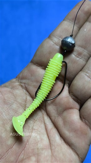 Tips on How to Attach Sinkers to Fishing Bait #shorts #fishing
