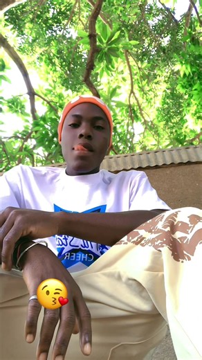 Vidéos de Déboucha🇮🇹 (@debouchart) avec son original - Mia🌸beaux❤️yeux🥹💕💋