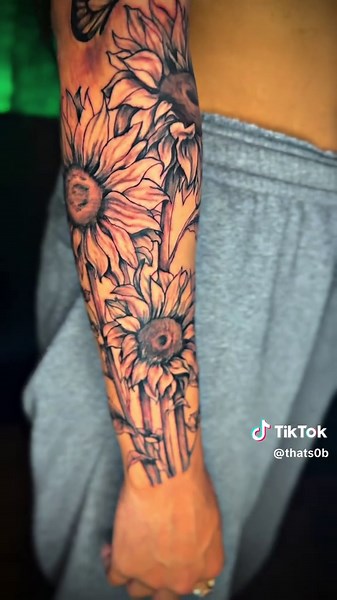 Text 3184698252 to book a appointment. *Must be deposit ready instagram: tattsby0b #tattsby0b #dallastattooartist #tattooartist #viral #dallas