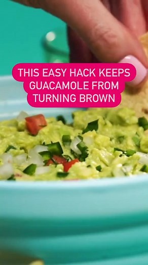 Never deal with brown guac again with this easy-to-do hack! Click the link for more guacamole storage tips: bit.ly/3pS32Mm | Real Simple