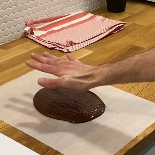 2M views · 13K reactions | Pudding Pie! Give a hand to the chef for this perfect chocolate treat! ‍ | Chefclub Network | Facebook