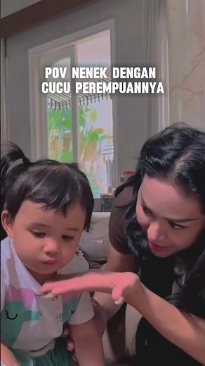 Gemmi with her granddaughter🥰 #attahalilintar #krisdayanti #azura #ameena
