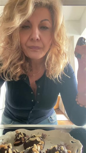 Βίντεο χρήστη sofia (@sofia.emex) με μουσική πρωτότυπος ήχος - sofia