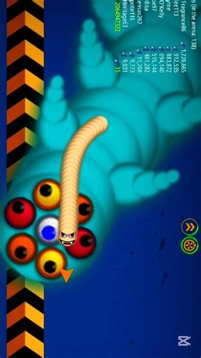 🐍 Epic Worms Zone gameplay! Watch me grow from a tiny worm to a giant snake and dominate the arena!