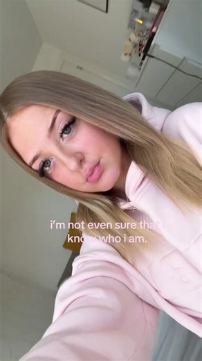 av.4.secret (@av.4.secret)’s videos with double edged sword - Hailey Picardi