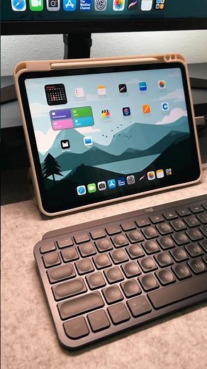 iPad Desk Setup with an External Monitor #desksetup #shorts