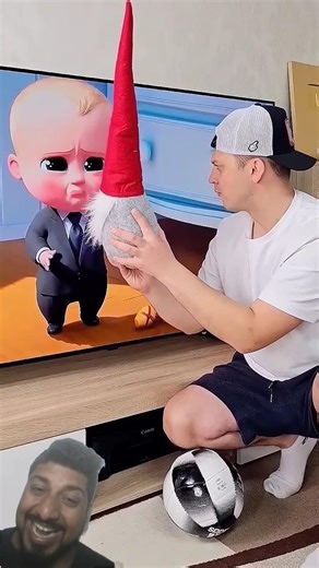 Magic Screen: Playing football with Boss Baby! ⚽️😂 #AmazingEtc