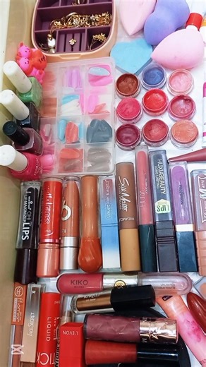 #My Homemade lipstick tuotorial #Lipstick #viral#unboxing#trending#shortvideo#makeup