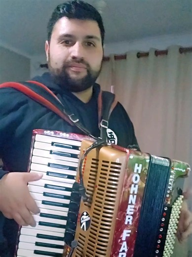 Dos hojas sin rumbo - Ramón Ayala (Letra y acordes)