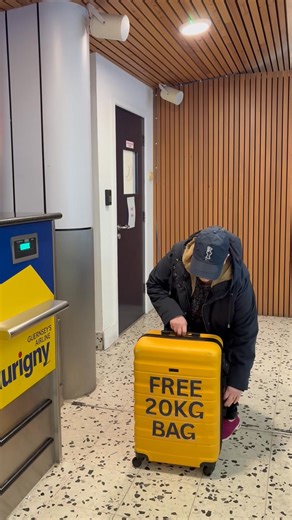 Have you heard? 🧳 We’re calling it Bagnificent because who doesn’t love a little extra room for the things that matter? ✅Book by midnight, 2 January ✅Travel from 1 January ✅1 FREE 20kg checked bag per passenger No promo code needed, simply select the promotional bag during booking on our website or app. T&Cs apply. *Excludes Alderney & Jersey, where a hold bag is always complimentary. | Aurigny.com