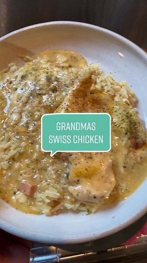 Delicious Swiss Chicken Bake Recipe for a Tasty Dinner