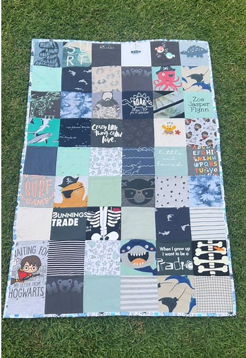 Creative Ideas for Upcycling Baby Clothes into Keepsake Quilts