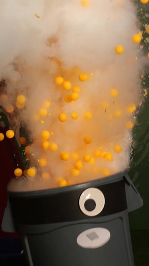 400 Ping Pong Balls in Liquid Nitrogen Experiment