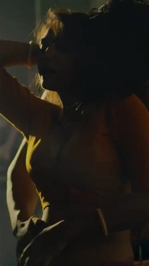 romance withyou🥰#love #hugsandkisses #soulmate #kiss #lifepartner #huglife #romantic #hug #tamilsong