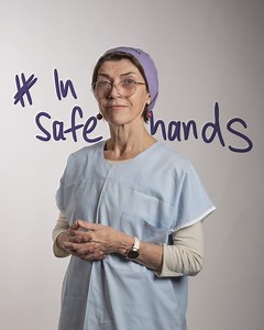 When you’re under the care of an anaesthetist, you can be sure you’re in safe hands. Anaesthetists are highly qualified specialist doctors with more than 12 years of medical training. They have unique clinical knowledge and skills, making Australia and New Zealand two of the safest countries to have an anaesthetic. Professor Leonie Watterson, FANZCA is a specialist anaesthetist in New South Wales and has been an anaesthetist for nearly 30 years. “I think anaesthetists really play an important ro