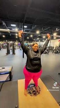 1 year and a half post op. Getting back to it. Countdown to 200s #vsgcommunity #sleeve #wls