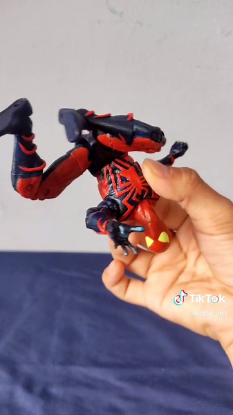 Spiderman unlimited custom#spiderman #marvellegendscustoms #marvellegendsspiderman #spidermannowayhome #marvellegends #juguetes #repaint #custom #spidermancustom #parati