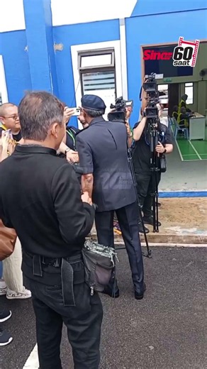 Pengarah JSJ Bukit Aman selesai mengundi di IPK Johor