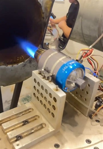 Test jet engine model#enginemodel #jet #jetengine #turbojet