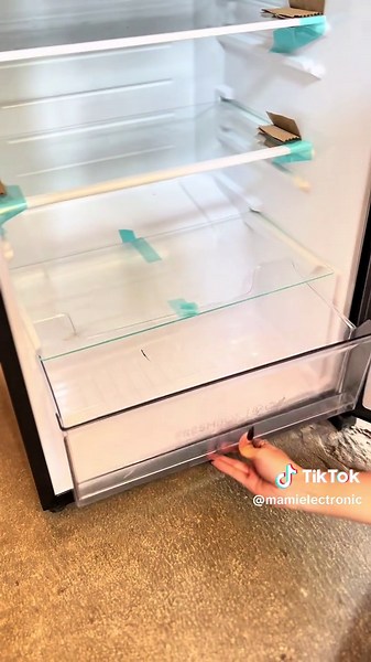 Salah satu rekomendasi kulkas 1 pintu dari Merk AQUA KULKAS 1pintu yang punya jumbo freezer watt nya kecil garansi panjang #kulkas #kulkas1pintu #elektronik #aqua #mamielectronic