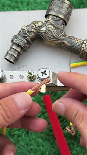 How to Properly Strip and Connect Grounding Wires Like a Pro #shorts #trendingshorts
