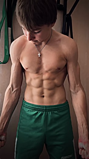 Ivan | Power full abs 👊🏻👊🏻👊🏻💪 . #workout #power #training #brazil #abs | Instagram